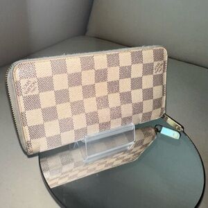 Louis Vuitton LV White Damier Azur Zippy Long Wallet